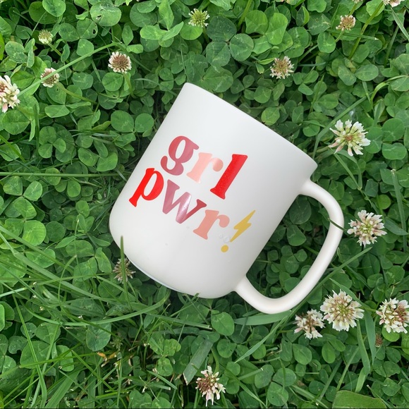 Retro Style Grl Pwr Mug - Picture 3 of 8